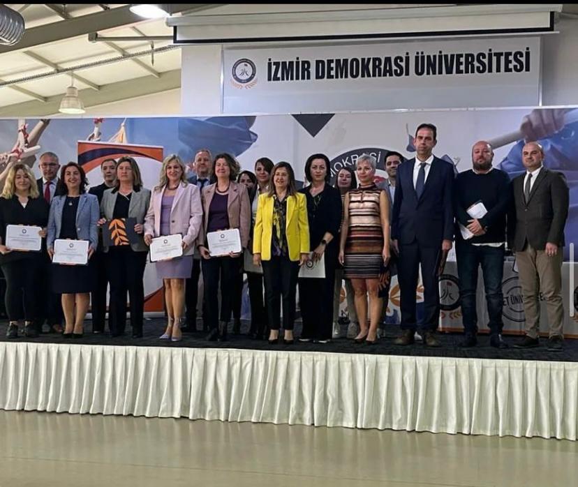 İDÜ - Fen-Edebiyat Fakültesi Akademik teşvik alan öğretim üyelerimize tebrik